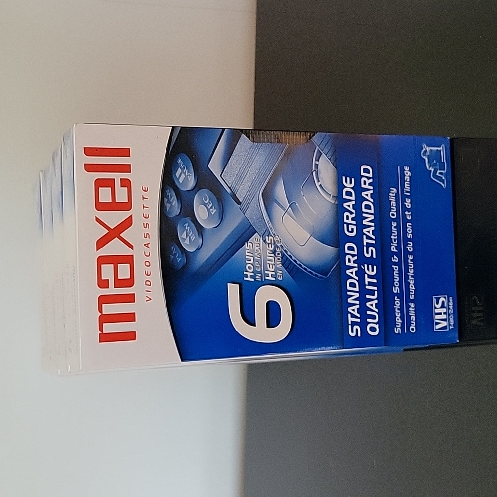 4 x sealed Maxell blank VHS tapes